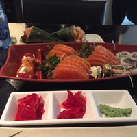Foto diambil di Aiko Sushi oleh Ivan M. pada 5/29/2015