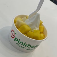 Photo taken at Pinkberry by Jam. on 8/3/2023