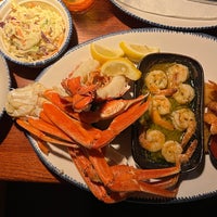 Photo taken at Red Lobster by Vali H. on 8/13/2022