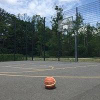 Photo taken at Basketball Court Monumentenstr. by Hauke H. on 5/29/2016