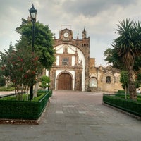 Photo taken at Parroquia San Pedro Apostol by lebairg on 11/6/2016