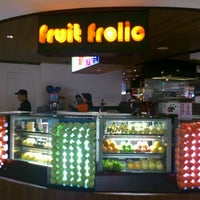 Photo taken at Fruit frolic@Raffles City by bc17ab on 5/1/2012
