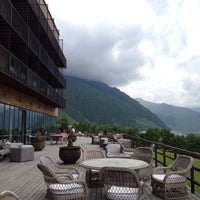 Photo taken at Rooms Hotel Kazbegi by ⚓️Marina K. on 6/11/2015