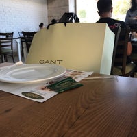 Photo taken at Sedir Restaurant by Taha Davut Ü. on 9/10/2022