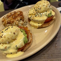 Photo taken at Snooze, an A.M. Eatery by A.A.A on 7/21/2022