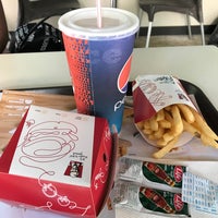 Photo taken at KFC by Daniel A. on 5/17/2017