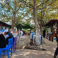 Foto tomada en Ömür Restaurant  por Kirdagul A. el 10/16/2022