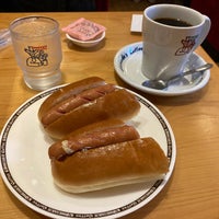 Photo taken at Komeda&amp;#39;s Coffee by sakaki on 3/25/2023