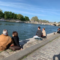 Photo taken at Batobus [Musée d&amp;#39;Orsay] by Sultan M. on 4/17/2019
