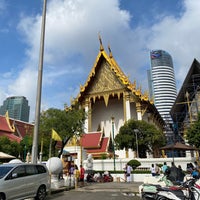 Photo taken at วัดอุทัยธาราม (บางกะปิ) Wat U Tai Taram (Bangkapi) by Puifai N. on 10/3/2020