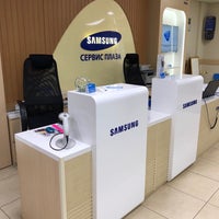 Photo taken at Samsung сервис плаза by Виктор К. on 7/3/2018