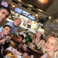 Photo taken at Goody&amp;#39;s Burger House by Şenay A. on 6/5/2019