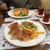 Photo taken at Atatepe Cafe &amp;amp; Bistro by 𝐂𝐄𝐌 𝐀𝐊𝐏𝐈𝐍𝐀𝐑 ♛. on 11/30/2018