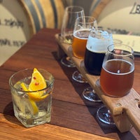 4/18/2022에 Isa Z.님이 Loch Brewery &amp;amp; Distillery에서 찍은 사진