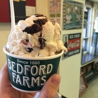 Photo taken at Bedford Farms Ice Cream by Joe Z. on 11/1/2016