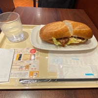 Photo taken at Doutor Coffee Shop by H Jungle w. on 8/2/2021