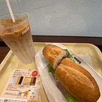 Photo taken at Doutor Coffee Shop by H Jungle w. on 9/12/2021