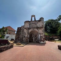 Photo taken at Porta De Santiago (A Famosa Fortress) by Husni R. on 5/18/2023