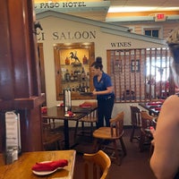 6/24/2022 tarihinde Jonathan U.ziyaretçi tarafından Riscky&amp;#39;s Steakhouse'de çekilen fotoğraf