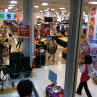 Photo taken at 阪急オアシス 箕面店 by Yasuhiro F. on 10/21/2012