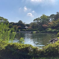 Photo taken at 平成庭園・源心庵 by Junichi H. on 8/18/2023