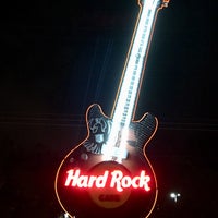 Photo taken at Hard Rock Cafe by Gabriel C. on 4/22/2018