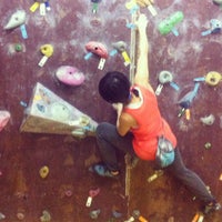 Foto tirada no(a) Just Climb Bouldering Gym por Hinaet em 3/19/2013