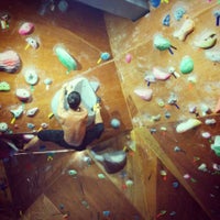 Foto tirada no(a) Just Climb Bouldering Gym por Hinaet em 7/16/2014