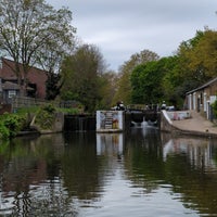 Photo taken at Old Ford Lock (Regent&amp;#39;s Canal) by Sofia K. on 4/26/2023