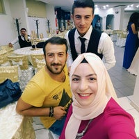 Das Foto wurde bei Yunus 3 Düğün Salonu von Elvan K. am 8/28/2016 aufgenommen
