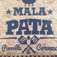 Photo taken at Mala Pata Parrilla y Cerveza by Israel S. on 4/4/2014