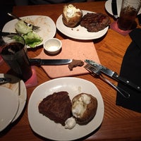 Photo taken at Outback Steakhouse by Evren O. on 1/24/2016