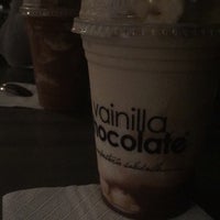 Photo taken at Vainilla Chocolate by Diana L. on 11/4/2015