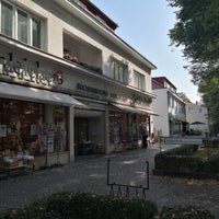 Photo taken at Schleichers Buchhandlung by David L. on 8/21/2019