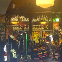 Foto tirada no(a) O&amp;#39;Gilins Irish Pub por Daniella R. em 3/17/2022