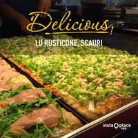 Photo taken at Lu Rusticone - pizza a taglio dal 1972 by Francesco on 8/17/2013