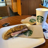Photo taken at Starbucks by Francesco on 8/31/2019