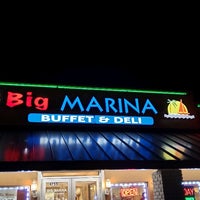 Photo taken at Big Marina Grill &amp;amp; Deli by Mavidenizatli on 8/19/2021