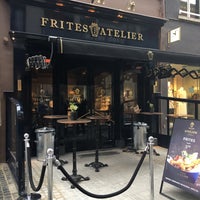 Photo taken at Frites Atelier by Anouk D. on 2/9/2017