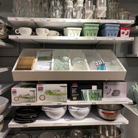 Photo taken at Crate &amp;amp; Barrel by Evelyn L. on 1/20/2023