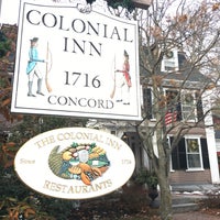 รูปภาพถ่ายที่ Colonial Inn Restaurants โดย xina เมื่อ 12/31/2016