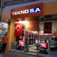 Photo taken at Teknosa by Çağatay G. on 11/20/2013