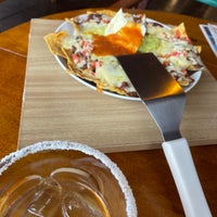 รูปภาพถ่ายที่ Totopos Gastronomia Mexicana โดย Carlos Generoso เมื่อ 8/13/2023
