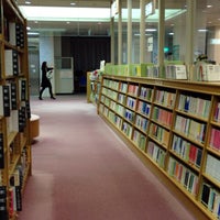 宝塚 市立 図書館