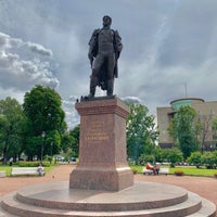 Photo taken at Багратионовский сквер by Ruslan on 6/25/2019