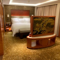Photo taken at China Hotel, A Marriott Hotel by KOMURASAKI R. on 4/9/2019