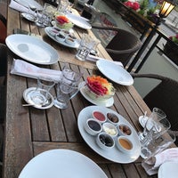 Photo taken at İzhar Karadeniz Restaurant by ♻️RaMoO on 6/22/2017