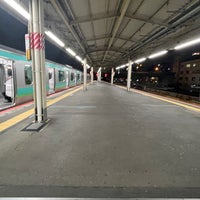 Photo taken at JR Platforms 11-12 by Edward I. on 11/30/2022