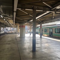 Photo taken at JR Platforms 2-3 by Edward I. on 1/15/2022