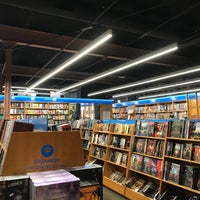 Photo taken at Librería Gigamesh by Ana G. on 10/10/2019